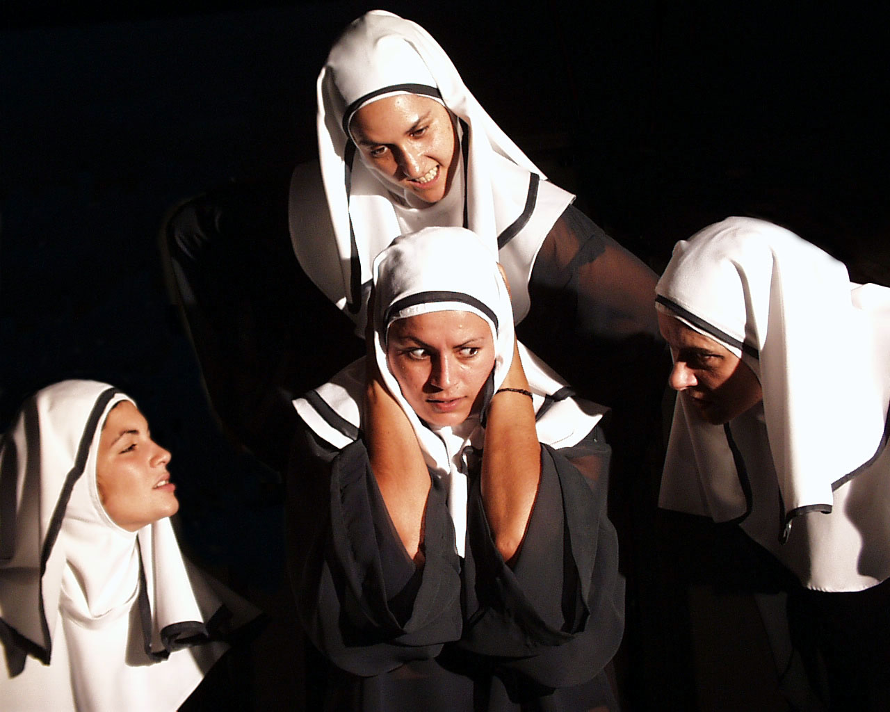 Cuando las Mujeres Asaltaron los Cielos (2003)